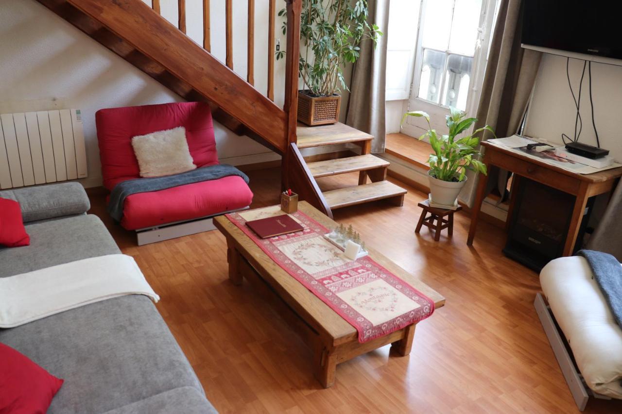 Le Palais D'Etigny Apartment Bagneres-de-Luchon ภายนอก รูปภาพ